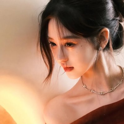 瓢虫少女第一季 海报